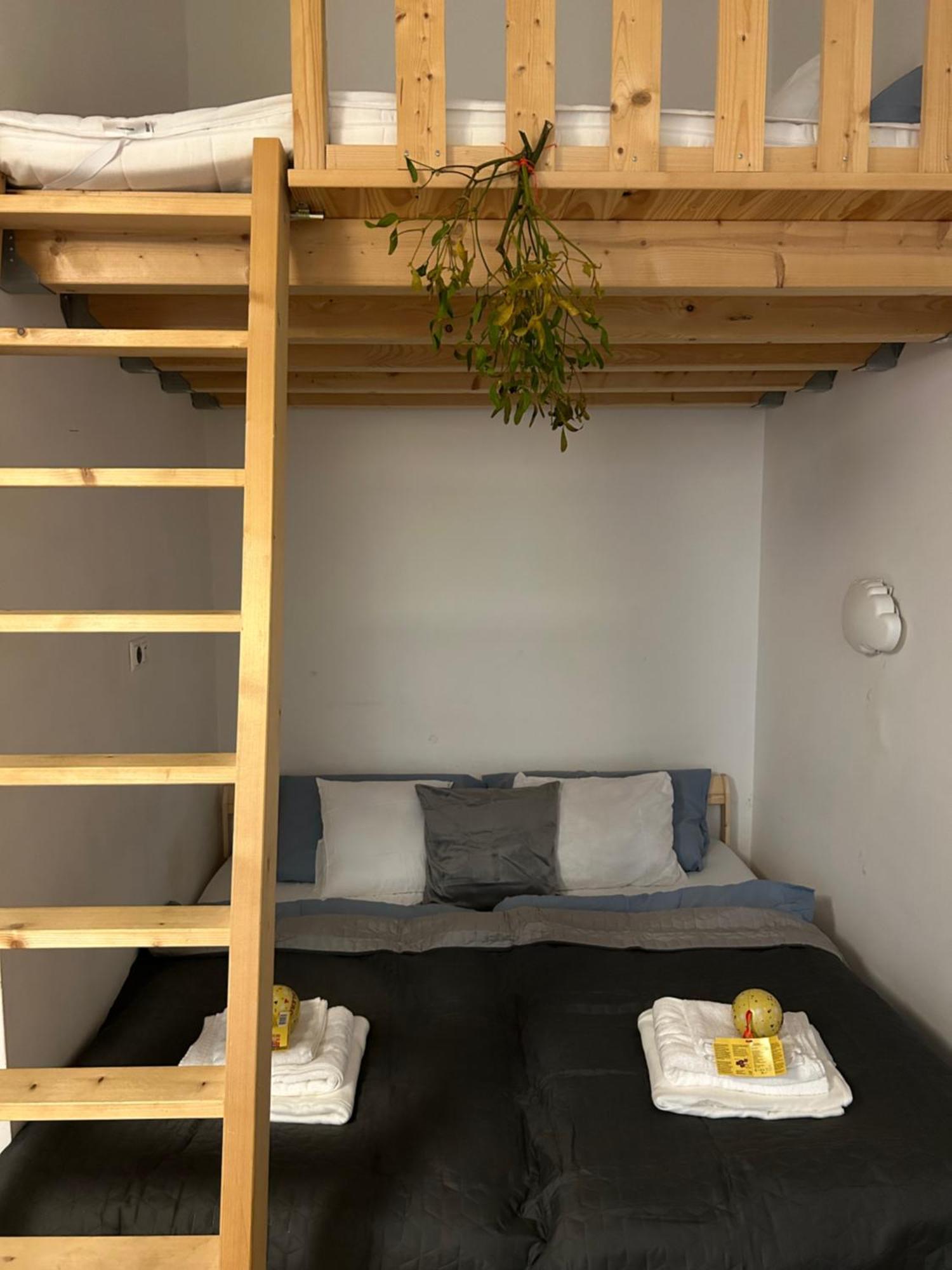 Downtown Apartment Bianca Братислава Экстерьер фото